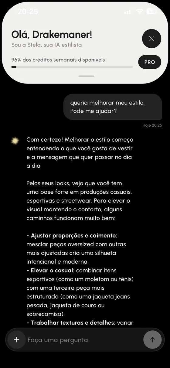 Stela, a IA estilista do app CLO, respondendo a um pedido para melhorar o estilo